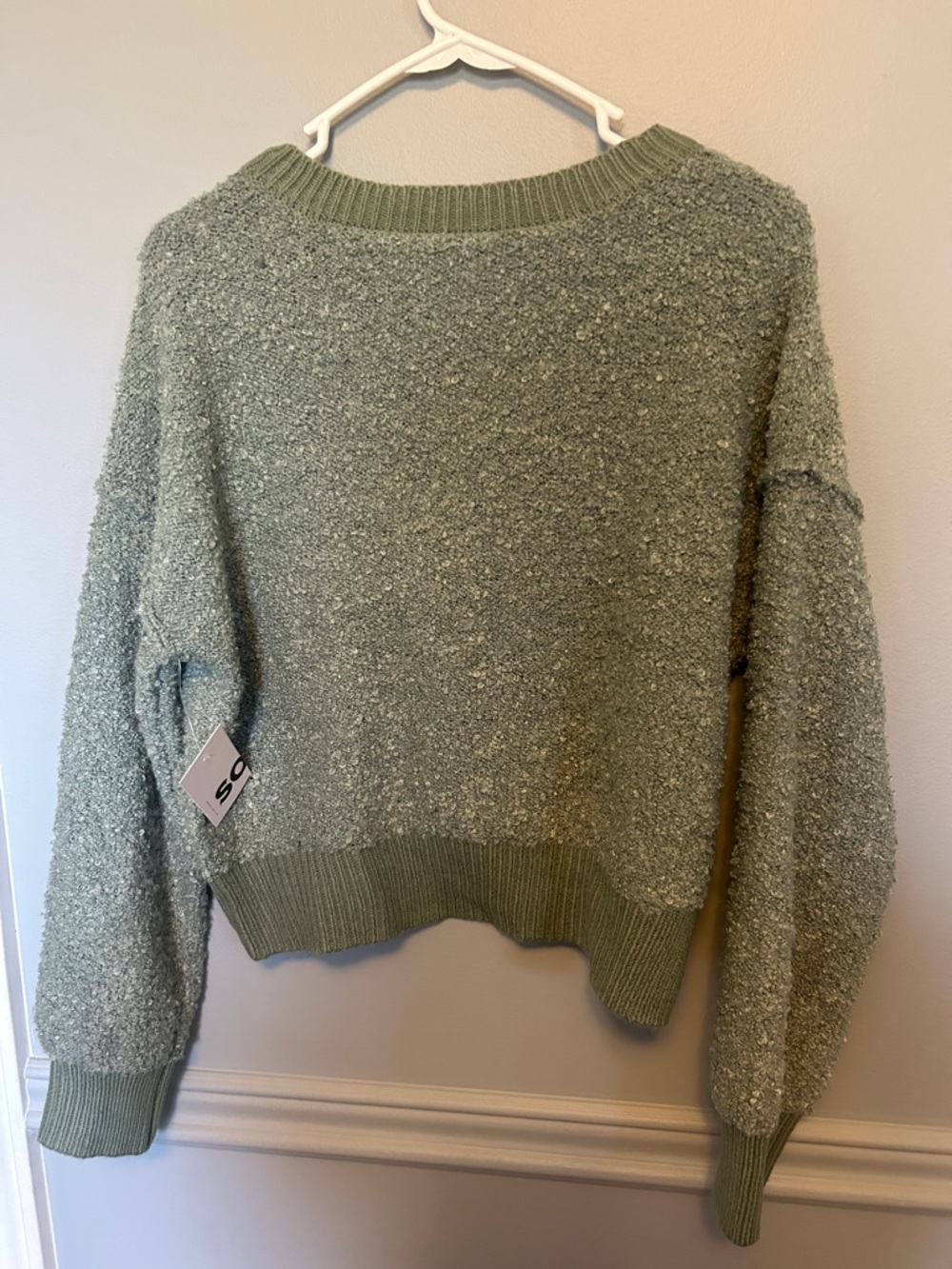 SO Olive Green V-Neck Bouclé Sweater - Picture 4 of 5